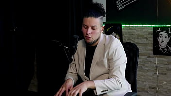 Explicou sobre as preliminares na massagem leva seu trabalho a sério ampliou seus conhecimentos do corpo feminino e no squirting cadu sem fôlego watch sheer red