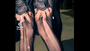 Big tits try not cum 18