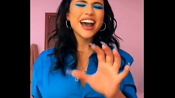 Big tits try not cum 18