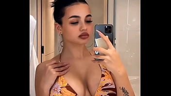 Big tits try not cum 18