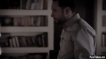 Horny psychiatrist fucks a weird teen in a wet pussy