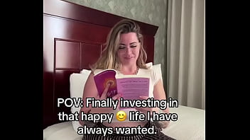 A happy life js a string of happy moments abe hicks #iammsjasmine699 #books #channeling #selflove #waiting4yourvisit