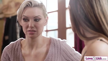 Alexia anders gives her stepmom kenzie taylor an expensive gift the milf gets flattered kisses her stepdaughter and lets her lick her hairy pussy