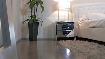 Nonton Abby Cross And Blake Eden Model For Each Other Before They Give Into Their Lesbian Passions 4k thumbnail