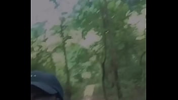 Hoje eu to fazendo uma caminhada no mato depois da academia pqp que canseira