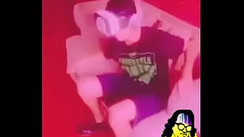 I feeling u creep with my shadow