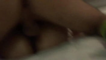 Penetrada profunda por su macho