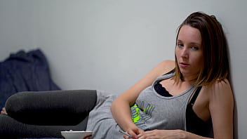 Brunette babe smoking tease