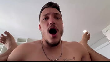 Marcos goiano levando pica do gatinho da academia puto fodendo meu rabo sem camisinha macho com tesão gozando dentro da minha bunda