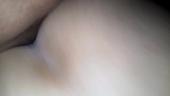 Gozando dentro da bucetinha da minha morena