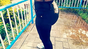 Sexo por dinero estudiante de 18 años folla con su maestro de colegio