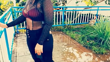 Sexo por dinero estudiante de 18 años folla con su maestro de colegio