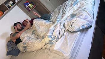 Caseiro real abri a boca pra brincar e ele me calou até gozar completo