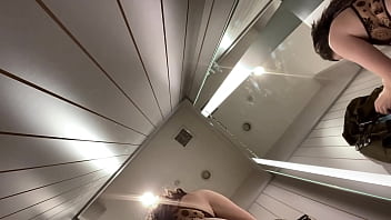 I took some selfies while trying new clothes