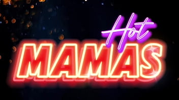 Sexo grupal com milf magrinha que adora ser penetrada por várias rolas