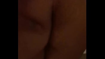 Este culito sí aprieta