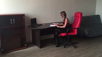 Bored college girl masturbates