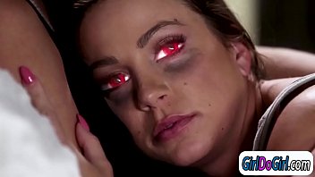 Just turned vampire abigail mac facesits her stepsis shyla