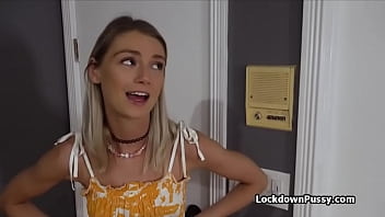 Payton pays a visit then i fuck her Payton pays a visit then i fuck her