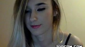 Gorgeous norway shaved toying butthole wtm