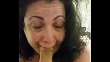 Nonton Girl From Bbwcurvy.com Sucks Until She Gets Cum thumbnail