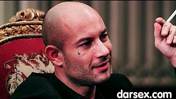 Babe and her gorgous barefeet 27