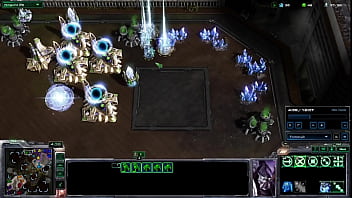 Abogada caliente se pone en 4 para que un pato cachondo le meta los dts la hace venir