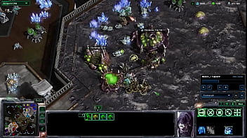 Abogada caliente se pone en 4 para que un pato cachondo le meta los dts la hace venir