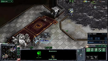 Abogada caliente se pone en 4 para que un pato cachondo le meta los dts la hace venir