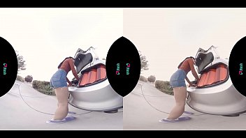 Fucking the beautiful uber eats driver in virtual reality Fucking the beautiful uber eats driver in virtual reality