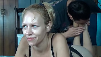 A hot woman like aurora cromwell can always tell when a session guy is posing as a legit photographer it's really easy t