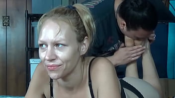 A hot woman like aurora cromwell can always tell when a session guy is posing as a legit photographer it's really easy t