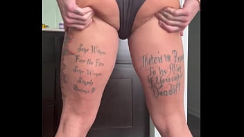 I’ll be honest i have no idea how to do a competitive booty pose so yall bout to get some practice ones for hump