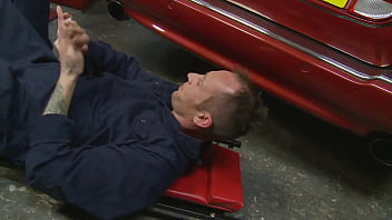 Farrah fox fucks a mechanic while two hot chicks watch in the background