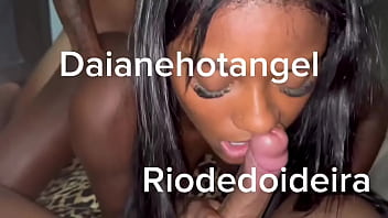 Chamei meu mais novinho pra me fuder com meu corninho fiquei toda fudida