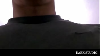 Olha o tamanho dessa bunda que gostosa vem comigo que eu vou mostrar até o cozinho dela