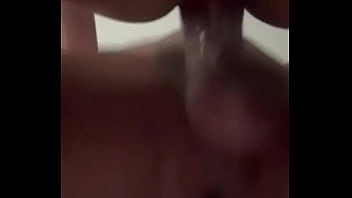 Amanecí súper arrecho lo preñe y le batí esa leche que tanto quería