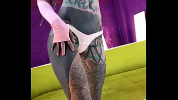 A little behind the scenes of a photoshoot how do you like the outfit #photoshoot #behindthescenes #outfit