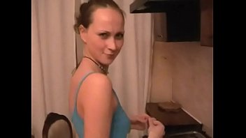 Horny babe blows like a champ