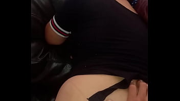 My girlfriend quiere two pingas