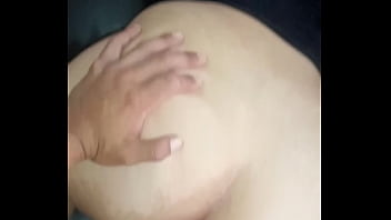 My girlfriend quiere two pingas