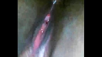 Novinha com muito tesão