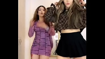 Chinita en short chiquito