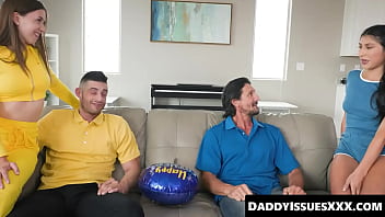 Kourntey rae i tit pleasured tommy billys erect dicks