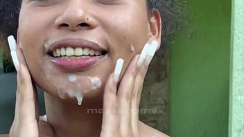 Giovana quer sentar pros crias Giovana quer sentar pros crias