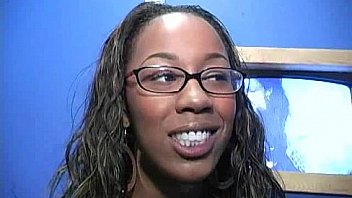 Gorgeous ebony gloryhole blowjob 9