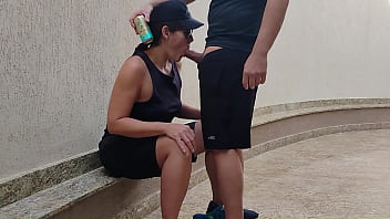 Amigos foram tomar cerveja e acabou rolando boquete e mete&ccedil;&atilde;o entre eles