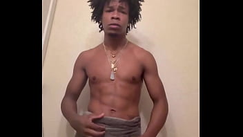 Needa get my hair braided when i get back to cali ️