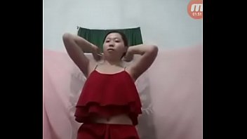 Vietinamita se exibindo