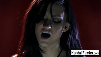 Brunette babe rubs her pussy